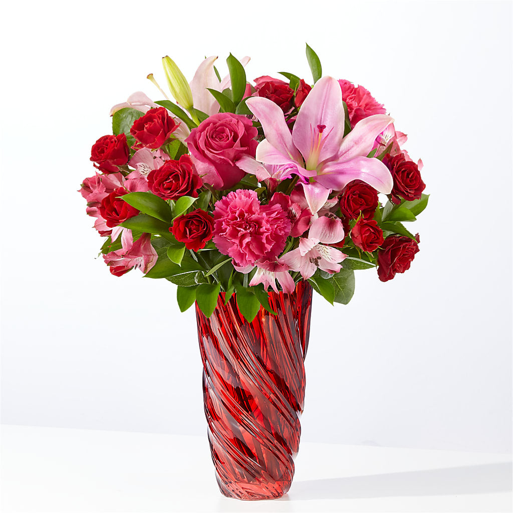 In Love Bouquet with Luxe Swirl Vase – FLEUR & CO, Spartanburg SC