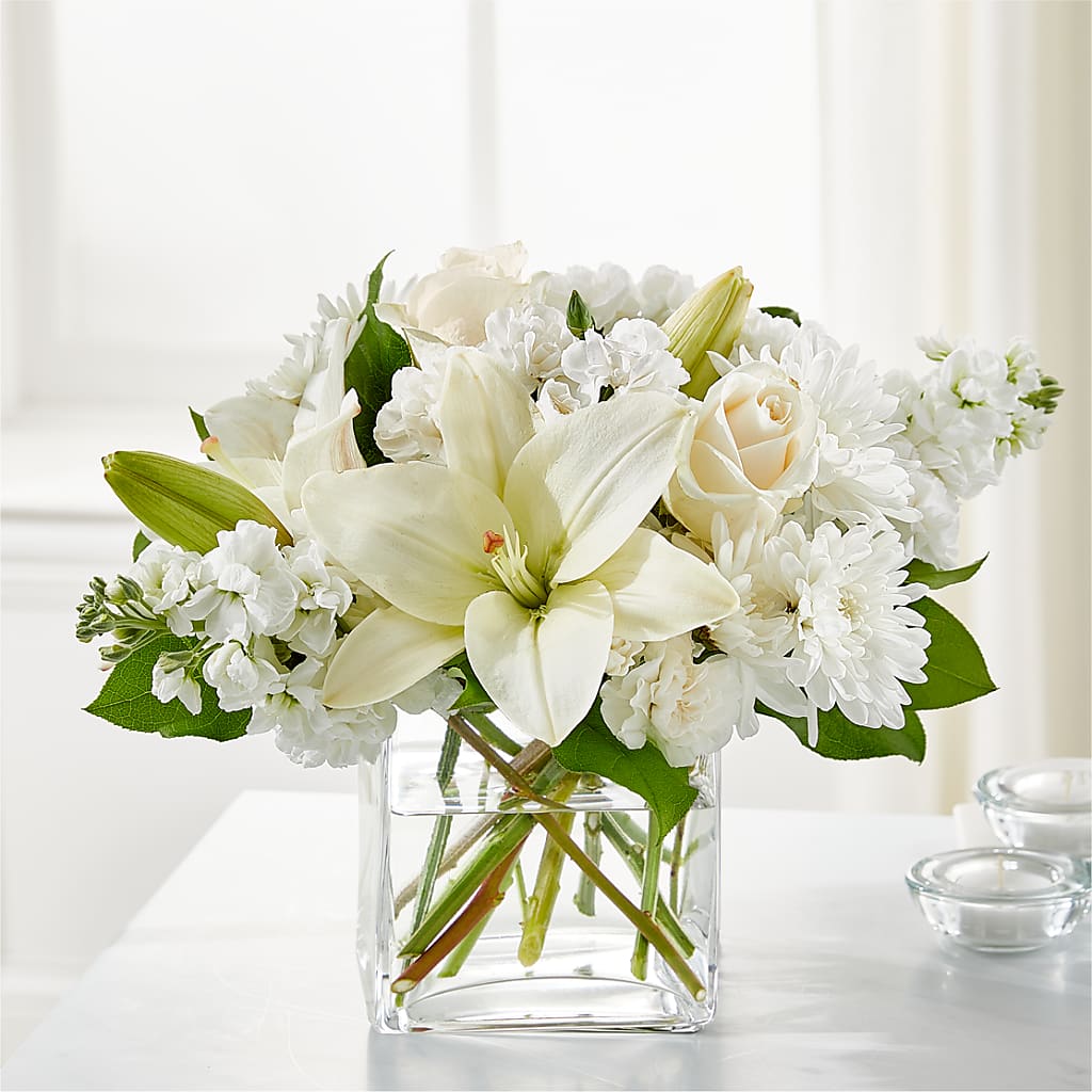 Gentle Breeze Bouquet – FLEUR & CO, Spartanburg SC