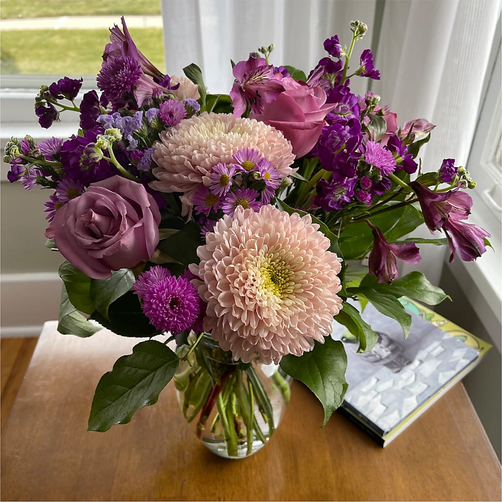 Ultraviolet Bouquet – FLEUR & CO, Spartanburg SC