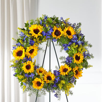 Bright Rays Wreath – FLEUR & CO, Spartanburg SC