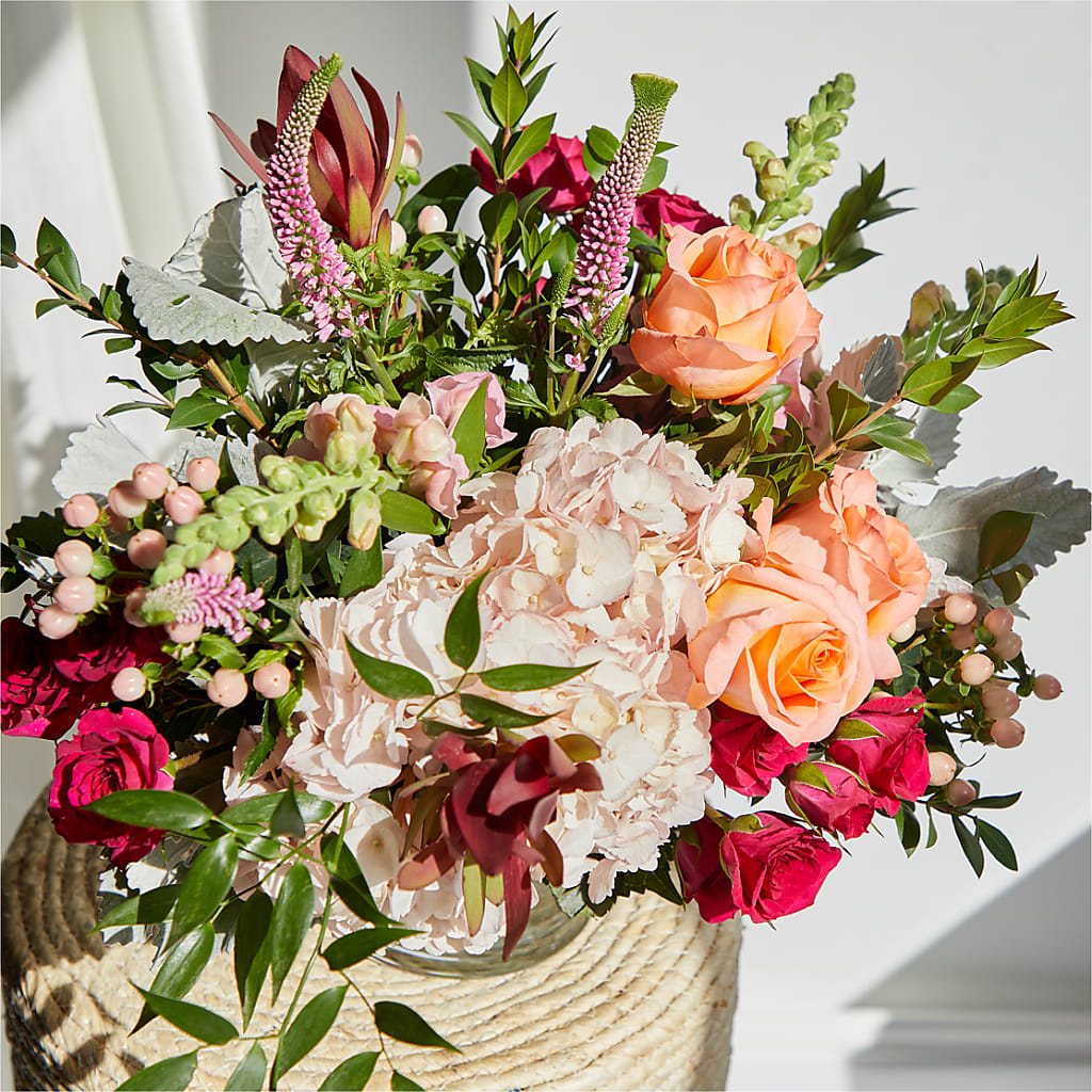 Glitz & Glam Bouquet – FLEUR & CO, Spartanburg SC